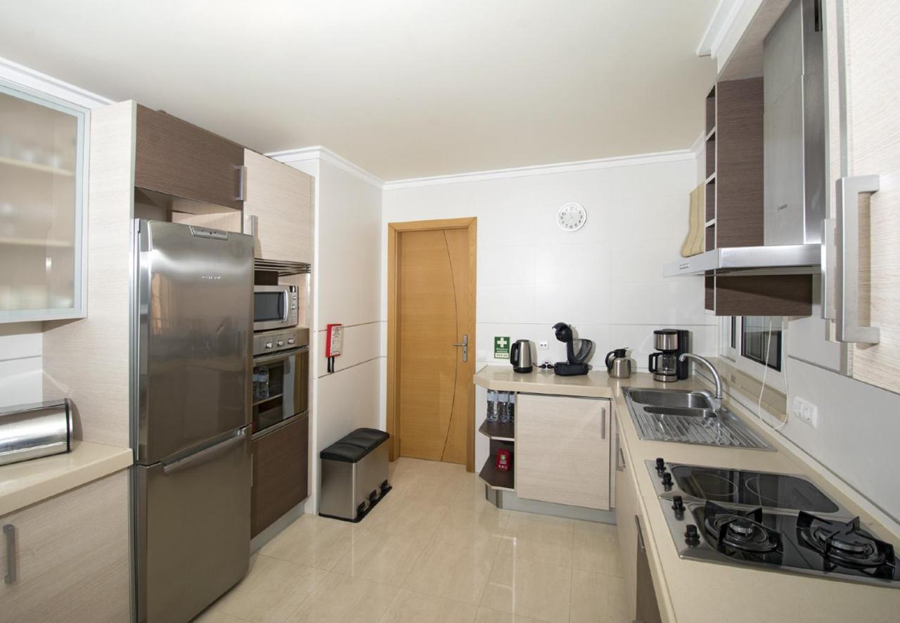 Lgs65t2, Luxuoso T2 Frente Praia, Em * Lagos